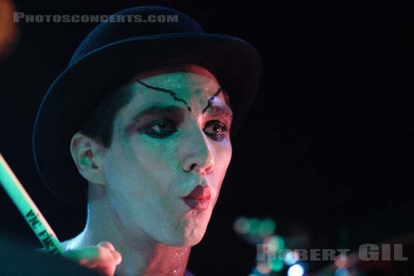 THE DRESDEN DOLLS - 2005-06-21 - PARIS - Nouveau Casino - 